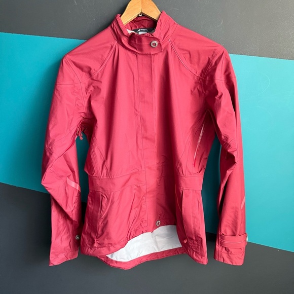 MEC Women's waterproof jacket size 4 - Picture 1 of 15